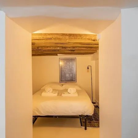Halles - Luxury In The Heart Of Parijs